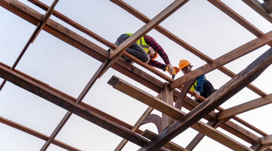 Expert top industrial roofings services in Girard, KS
